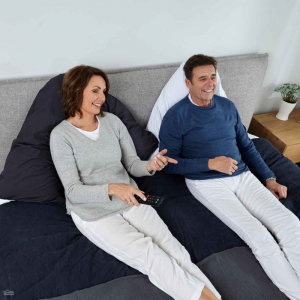 Banana Pillow - Best for General Support and Positioning - Large - Pillow with Tailored Cambridge Slip - 100% Cotton
